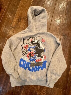 Zara Skate Light Gray Pullover Hoodie